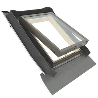 Tyrem   Manual Top-Hung Lacquered Natural Pine  Skylight Clear 440 x 550mm